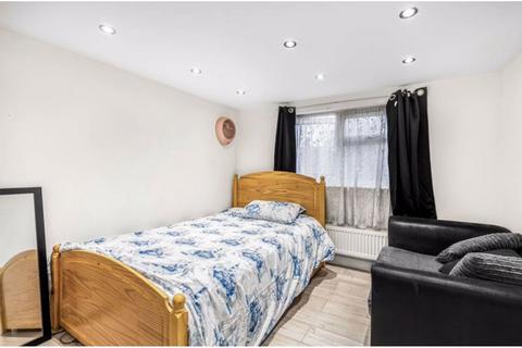 5 bedroom terraced house for sale, Rectory Square, London, E1