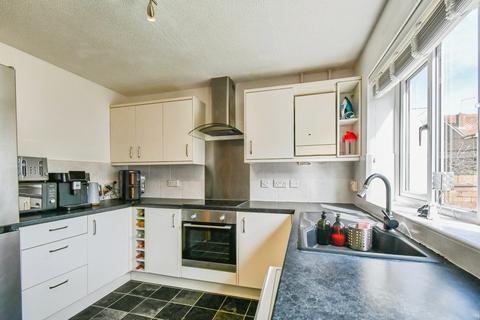 3 bedroom semi-detached house for sale, Riverside Close, York, YO41