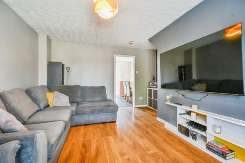 3 bedroom semi-detached house for sale, Riverside Close, York, YO41
