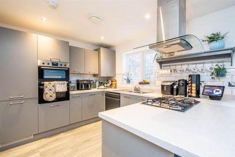 3 bedroom detached house for sale, Foden Close, Farington, Leyland