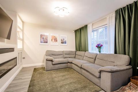 3 bedroom detached house for sale, Foden Close, Farington, Leyland