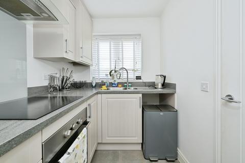 undefined, London Road, Corby, NN17