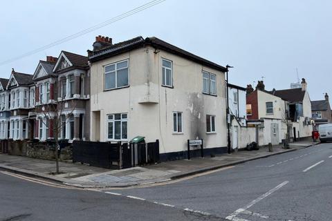 undefined, 80B Seymour Avenue, Tottenham, London, N17 9ED