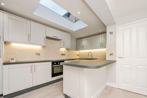 3 bedroom end of terrace house for sale, Stourbridge Road, Stourbridge, DY9