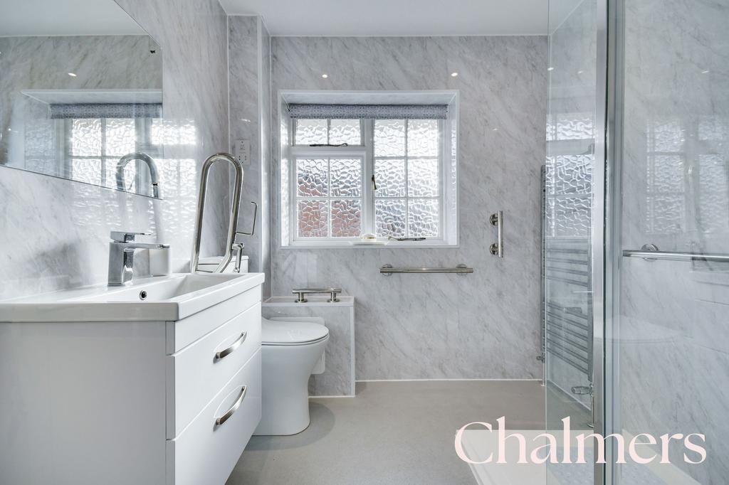 Ensuite Shower Room