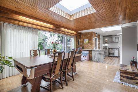 4 bedroom semi-detached bungalow for sale, Water Lane, Ilford, IG3