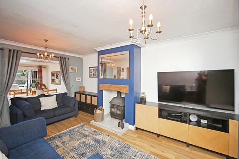 2 bedroom semi-detached house for sale, Old Worcester Road, Kidderminster, DY11