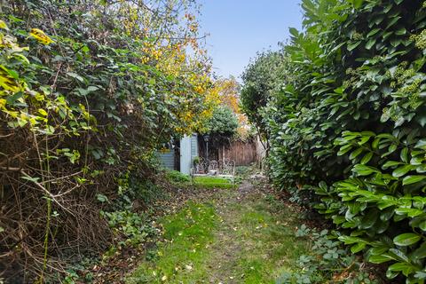 undefined, Morrab Gardens, East London, IG3