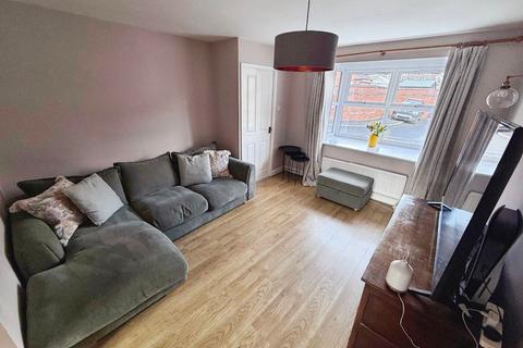 3 bedroom semi-detached house for sale, Mary Macarthur Drive, Cradley Heath
