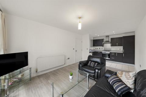 2 bedroom apartment for sale, Hibernia Road, Hounslow TW3