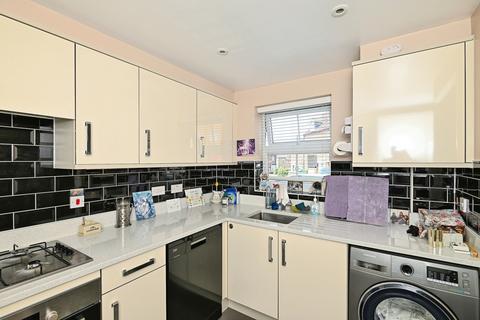 3 bedroom terraced house for sale, Monarch Drive, Sittingbourne, ME10