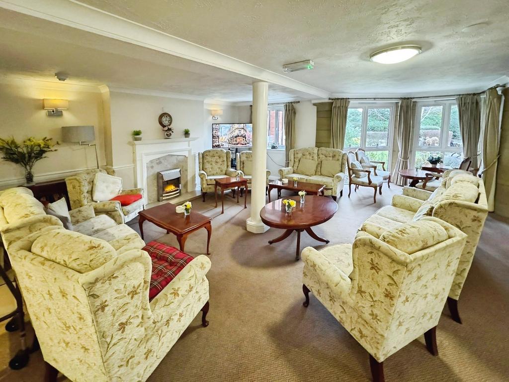 Communal Lounge