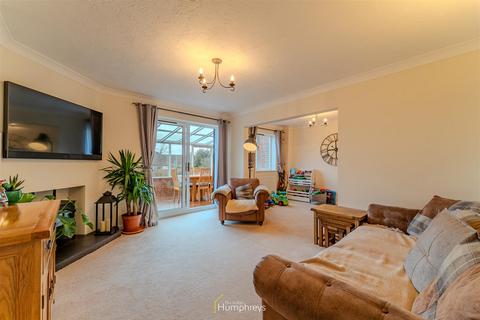 3 bedroom detached house for sale, Corfe Halt Close, Corfe Mullen, Wimborne