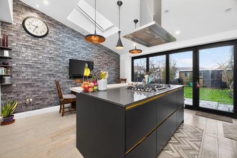 undefined, Fairlop Road, Ilford, IG6