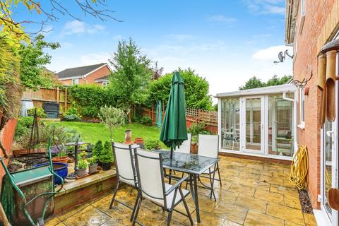 undefined, Tentsmuir Close, Kettering, NN16