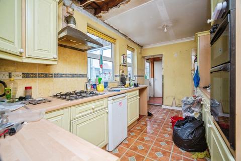 3 bedroom terraced house for sale, Sturla Road, Chatham, ME4