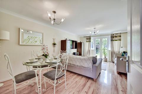 3 bedroom semi-detached house for sale, Furfield Chase, Maidstone, ME17