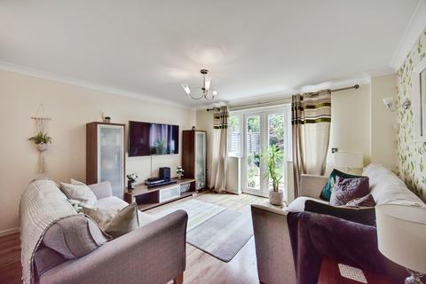 3 bedroom semi-detached house for sale, Furfield Chase, Maidstone, ME17