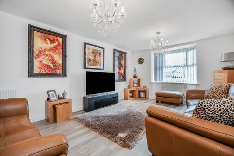 4 bedroom detached house for sale, Sandpiper Place, Whitby, YO22