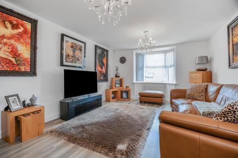 4 bedroom detached house for sale, Sandpiper Place, Whitby, YO22