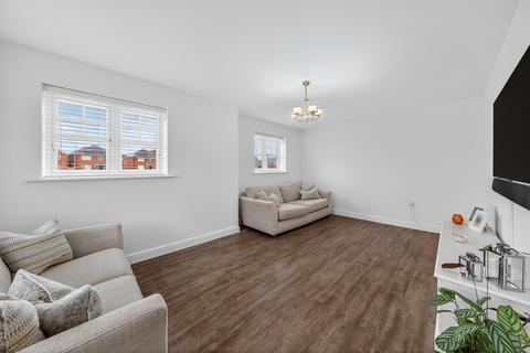 4 bedroom detached house for sale, Oatlands Drive, Bedford, MK45