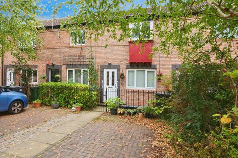 2 bedroom terraced house for sale, Scaife Gardens, York, YO31