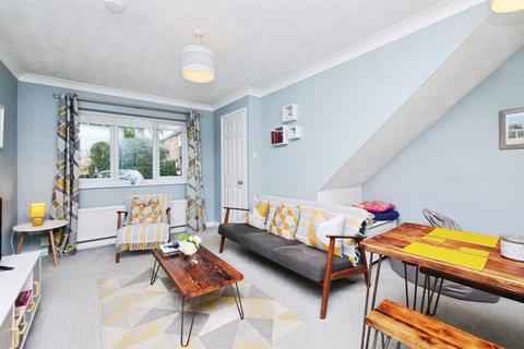 2 bedroom terraced house for sale, Scaife Gardens, York, YO31