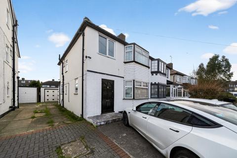 3 bedroom semi-detached house for sale, Roundaway Road, Clayhall, IG5