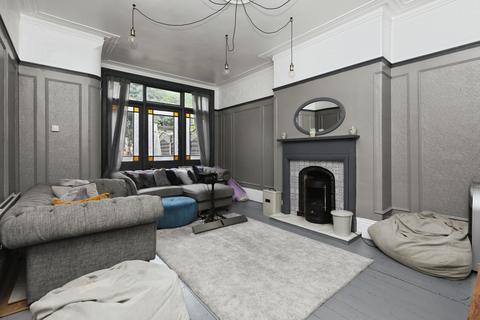 5 bedroom semi-detached house for sale, Northolme, Gainsborough, DN21