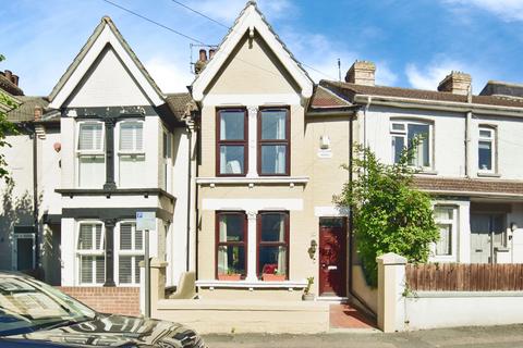 Rock Avenue, Gillingham, ME7