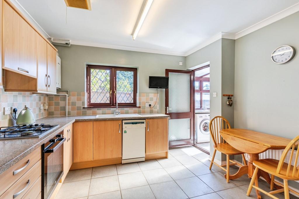 Kitchen/Breakfast