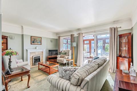 undefined, Villa Gardens, Kettering, NN15