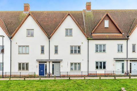 Mill Pond Drive, Northampton, NN5