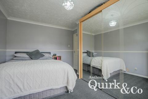 undefined, Ambleside Walk, Canvey Island, SS8