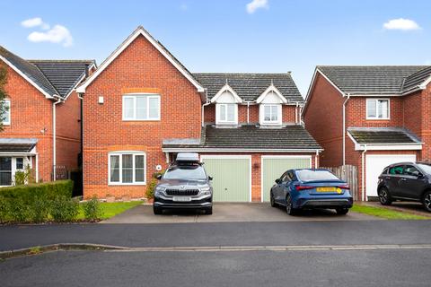 5 bedroom detached house for sale, Linden Way, Selby, YO8