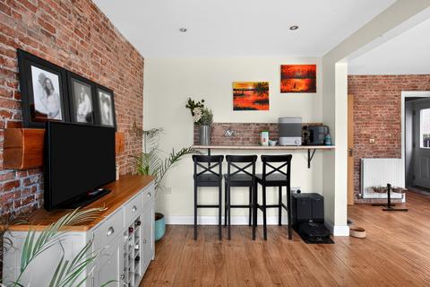 5 bedroom detached house for sale, Linden Way, Selby, YO8