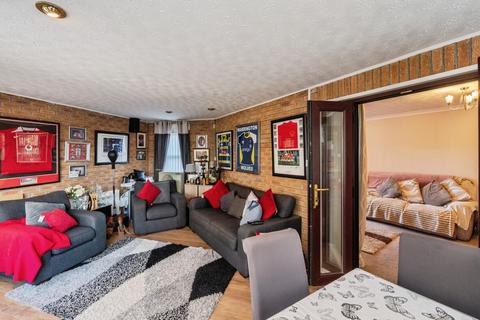 4 bedroom detached house for sale, Aviemore Drive, Warrington, WA2
