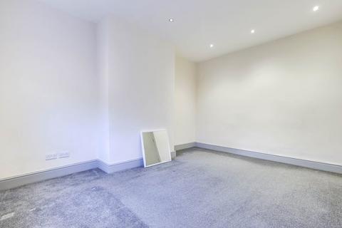 undefined, Martin Terrace, Leeds, West Yorkshire, LS4