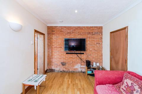 undefined, Spear Road, Southampton, SO14