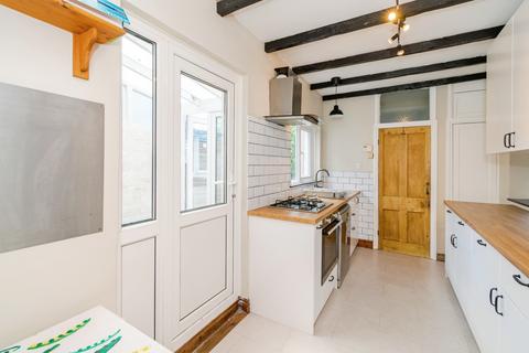 undefined, Spear Road, Southampton, SO14