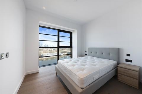 2 bedroom apartment to rent, Deal Porters Way, London, SE16