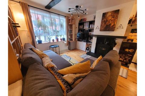 2 bedroom terraced house for sale, Hurcott Road, Kidderminster, DY10
