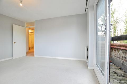 undefined, Glenbower Court, St Albans, AL4