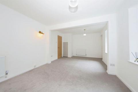3 bedroom semi-detached house for sale, Highley Close, Kidderminster, DY11
