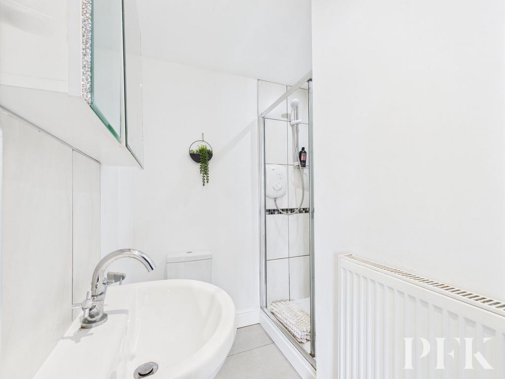 Ensuite Shower Room