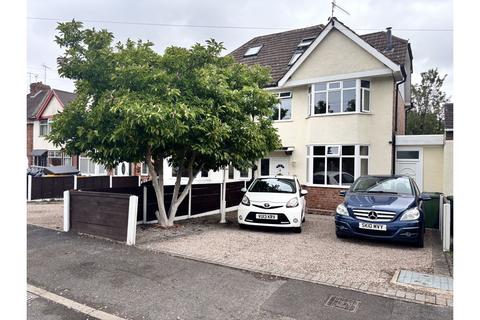 undefined, Avill Grove, Kidderminster, DY11