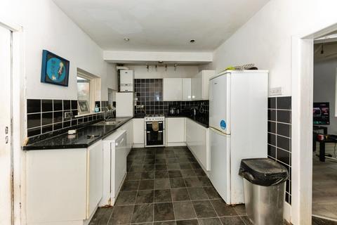 3 bedroom terraced house for sale, Campden Crescent, Cleethorpes, DN35