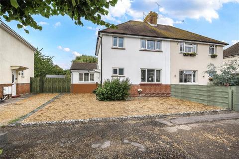 Campbell Avenue, Woking GU22