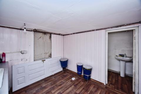 2 bedroom terraced house for sale, Luton Road, Chatham, ME4