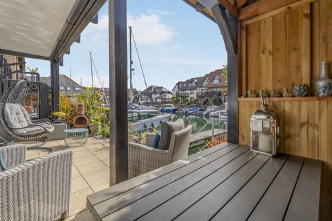 undefined, White Heather Court, Southampton, SO45